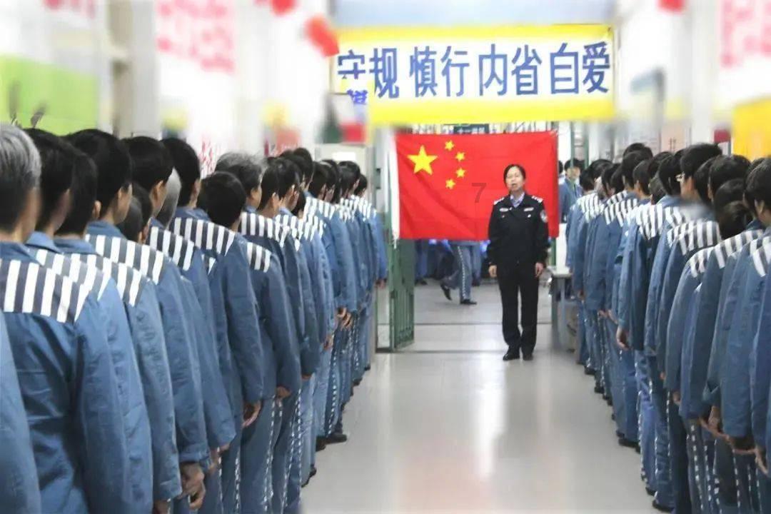 废弃诡异房逃离